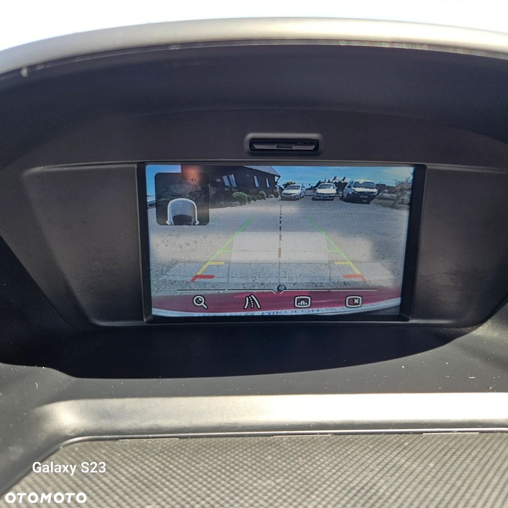 Ford Kuga 1.5 EcoBoost 2x4 Titanium - 35