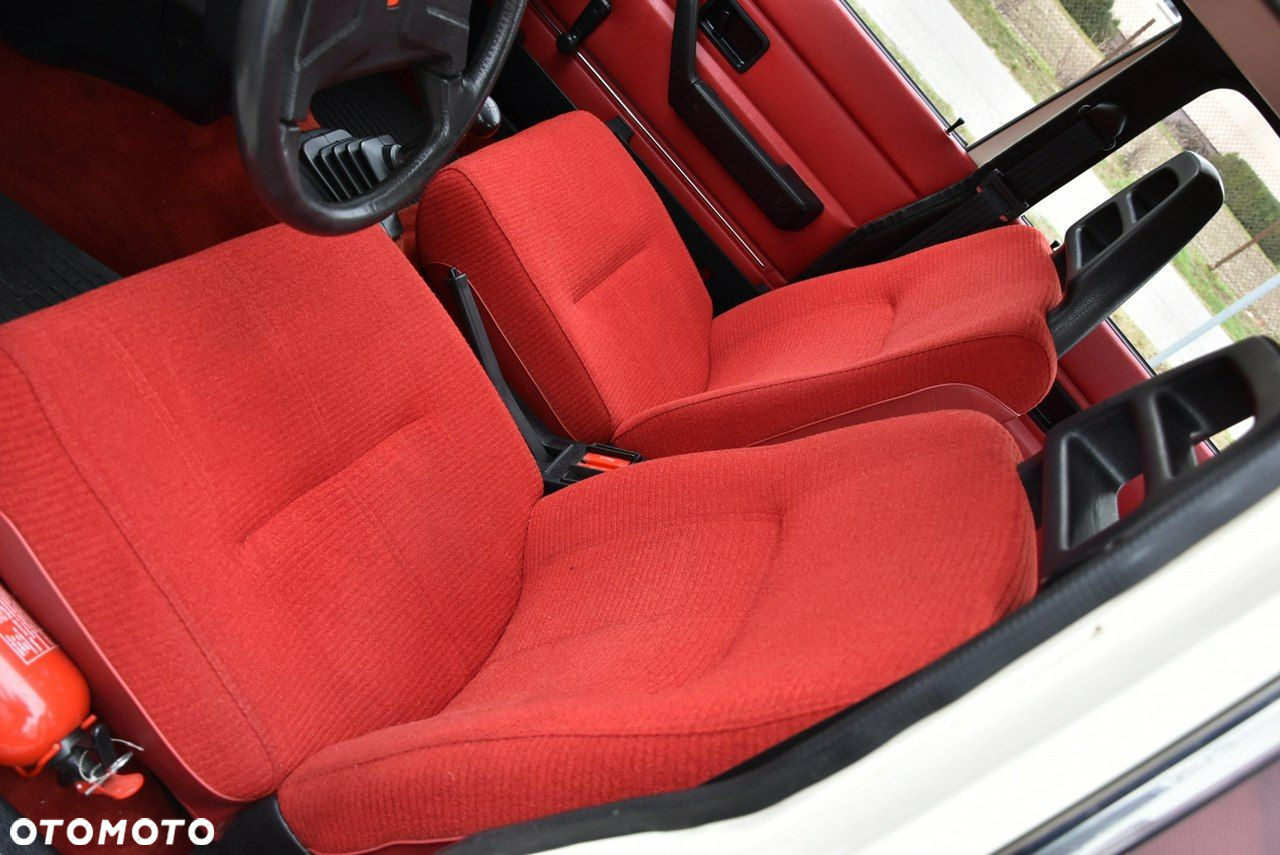 Volvo Seria 200 - 24