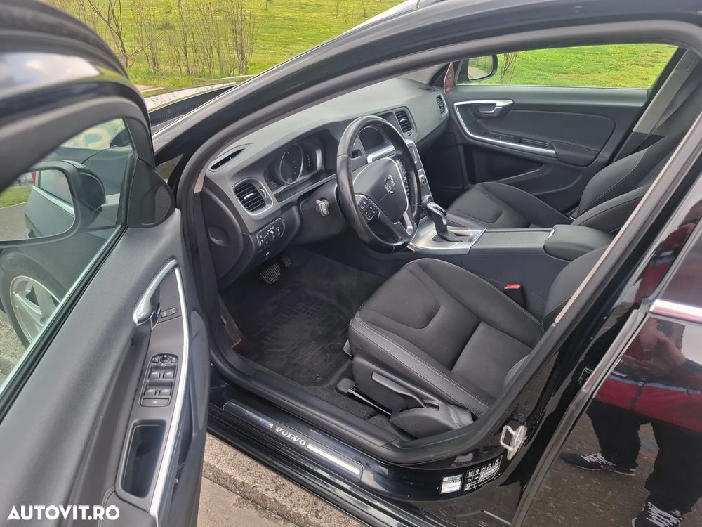 Volvo V60 D4 VEA Start-Stop Momentum - 6