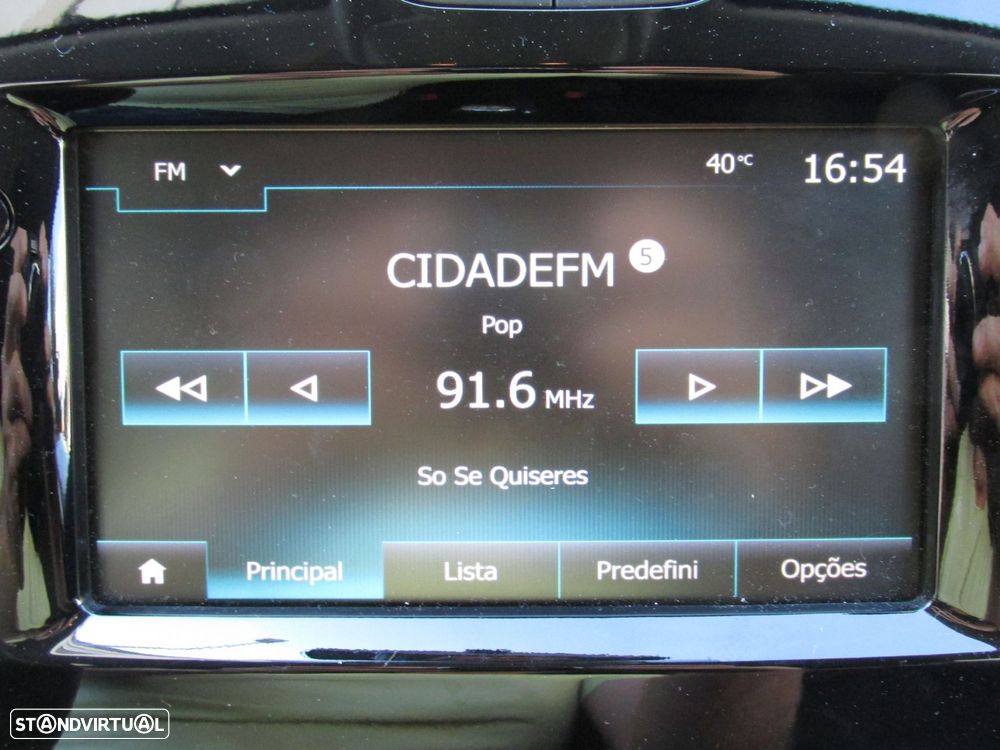 Renault Clio Sport Tourer 0.9 TCe Limited - 28