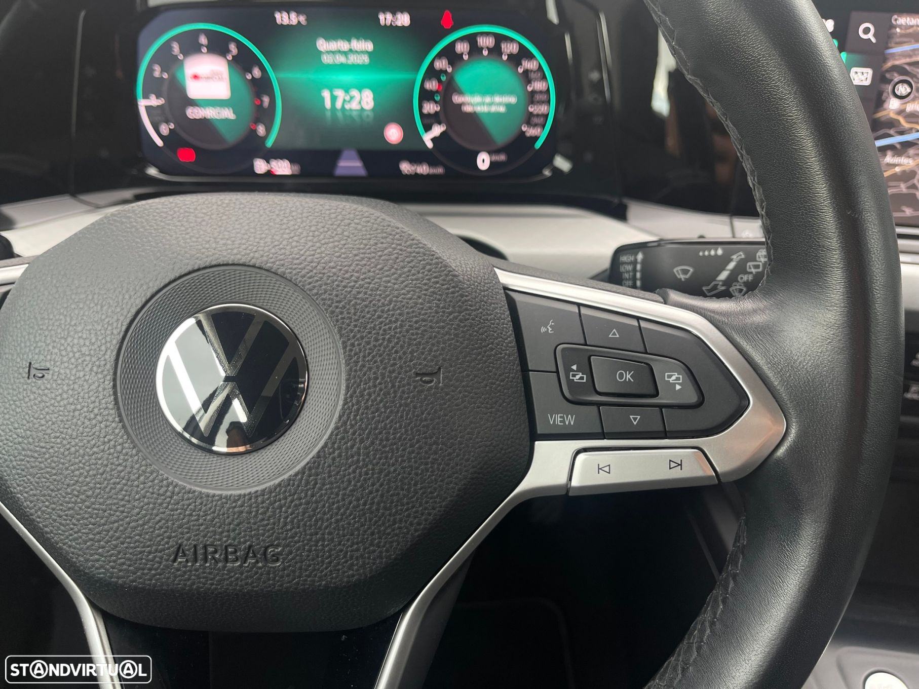 VW Golf 1.0 TSI Life - 22