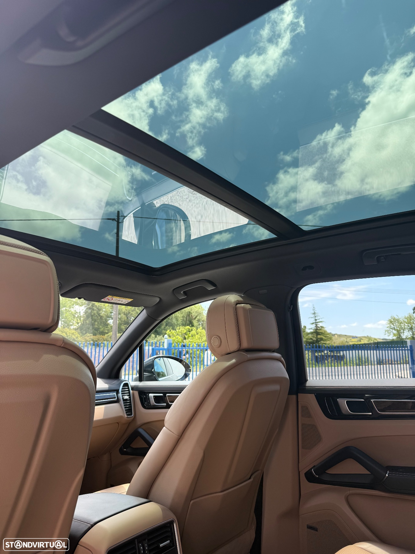 Porsche Cayenne E-Hybrid - 7