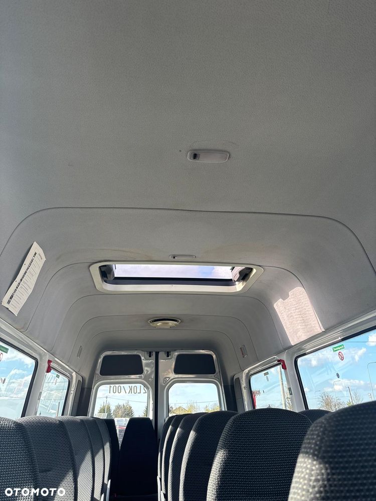 Mercedes-Benz SPRINTER - 14