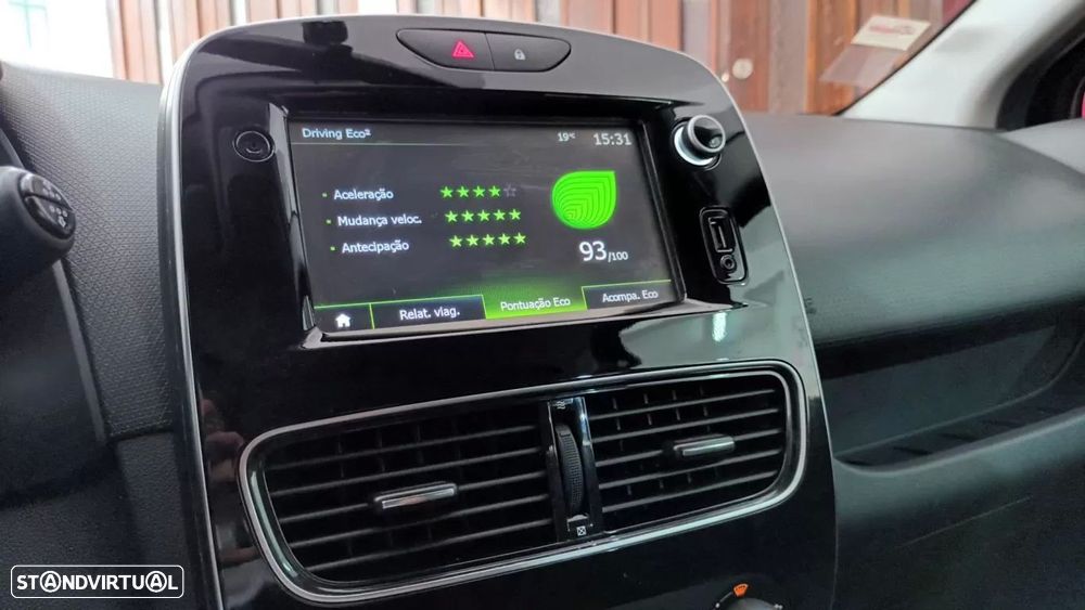 Renault Clio Sport Tourer 0.9 TCe Limited - 32