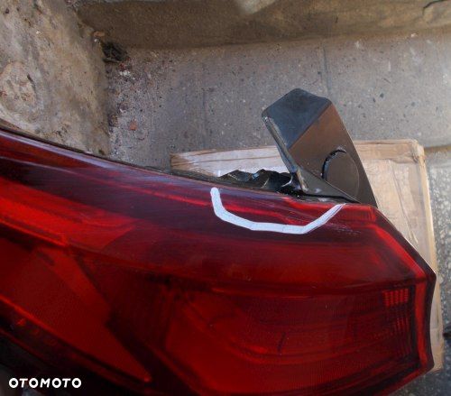 HYUNDAI I30 III 17- KOMBI LEWA TYLNA LAMPA ORYGINAŁ - 4