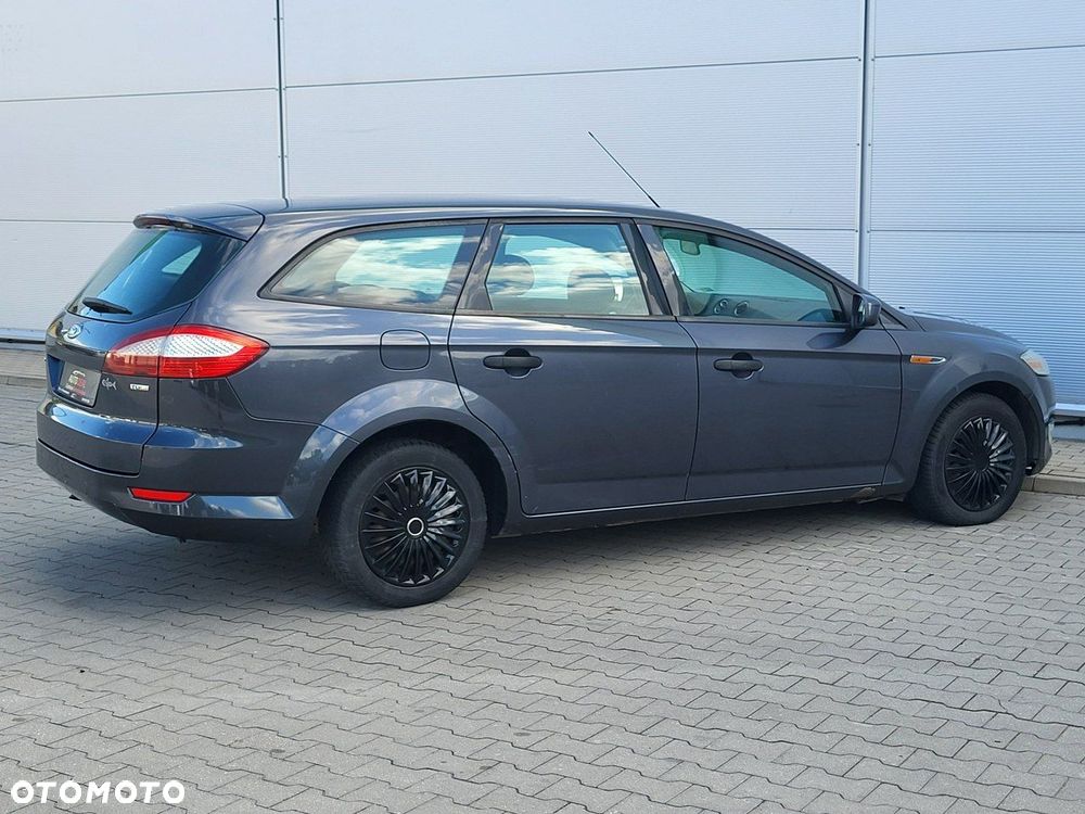 Ford Mondeo - 14