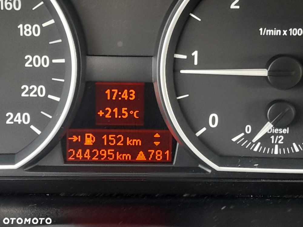 BMW Seria 1 116d - 4