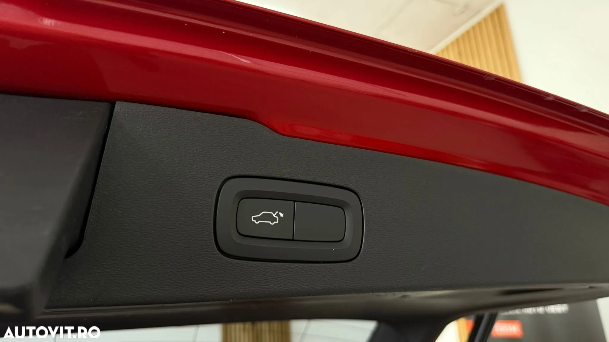 Volvo V60 D3 Momentum - 34