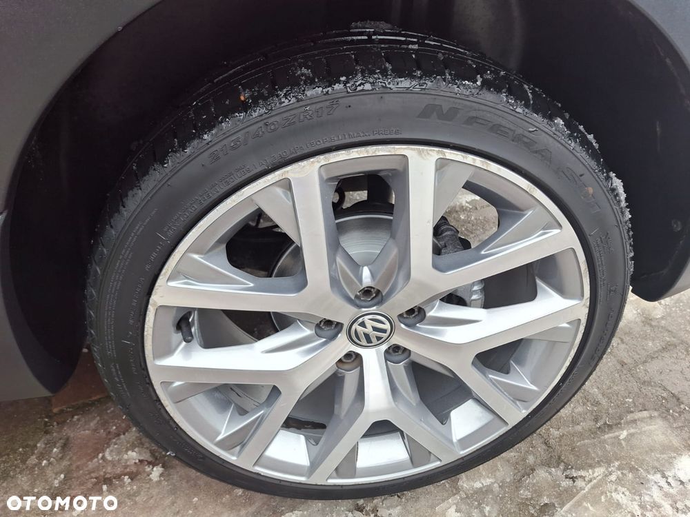 Volkswagen Polo 1.2 TSI (Blue Motion Technology) Cross - 29