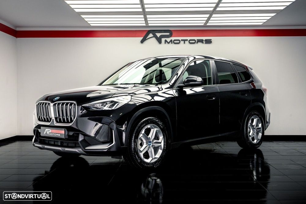 BMW iX1 xDrive30 - 1