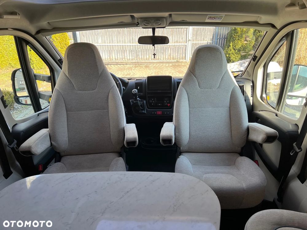 Hymer-Eriba T674CL - 14