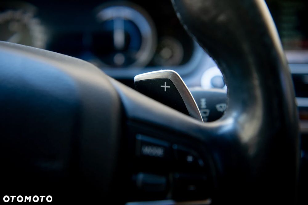BMW Seria 7 - 22