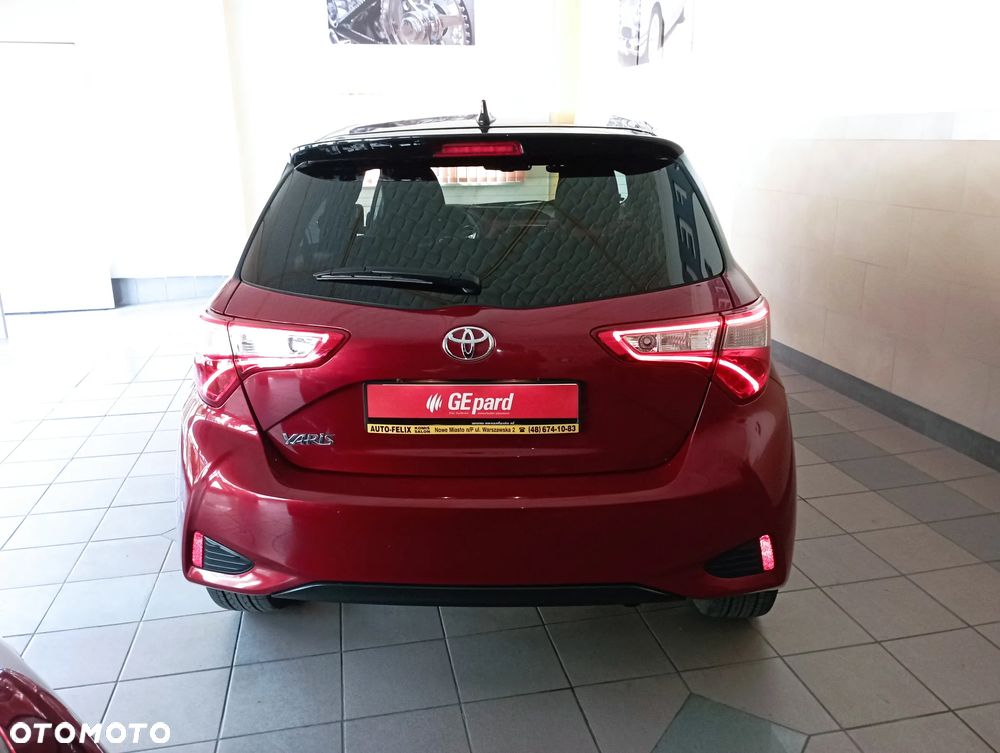 Toyota Yaris 1.5 Selection - 5