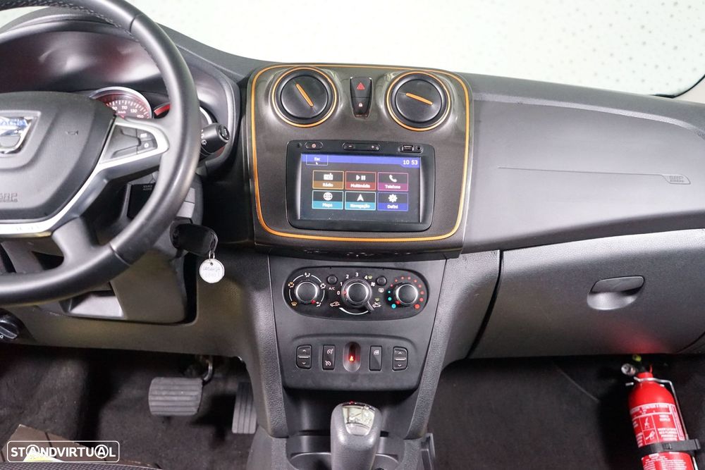 Dacia Sandero Stepway TCe 90 Easy-R S&S Celebration - 28