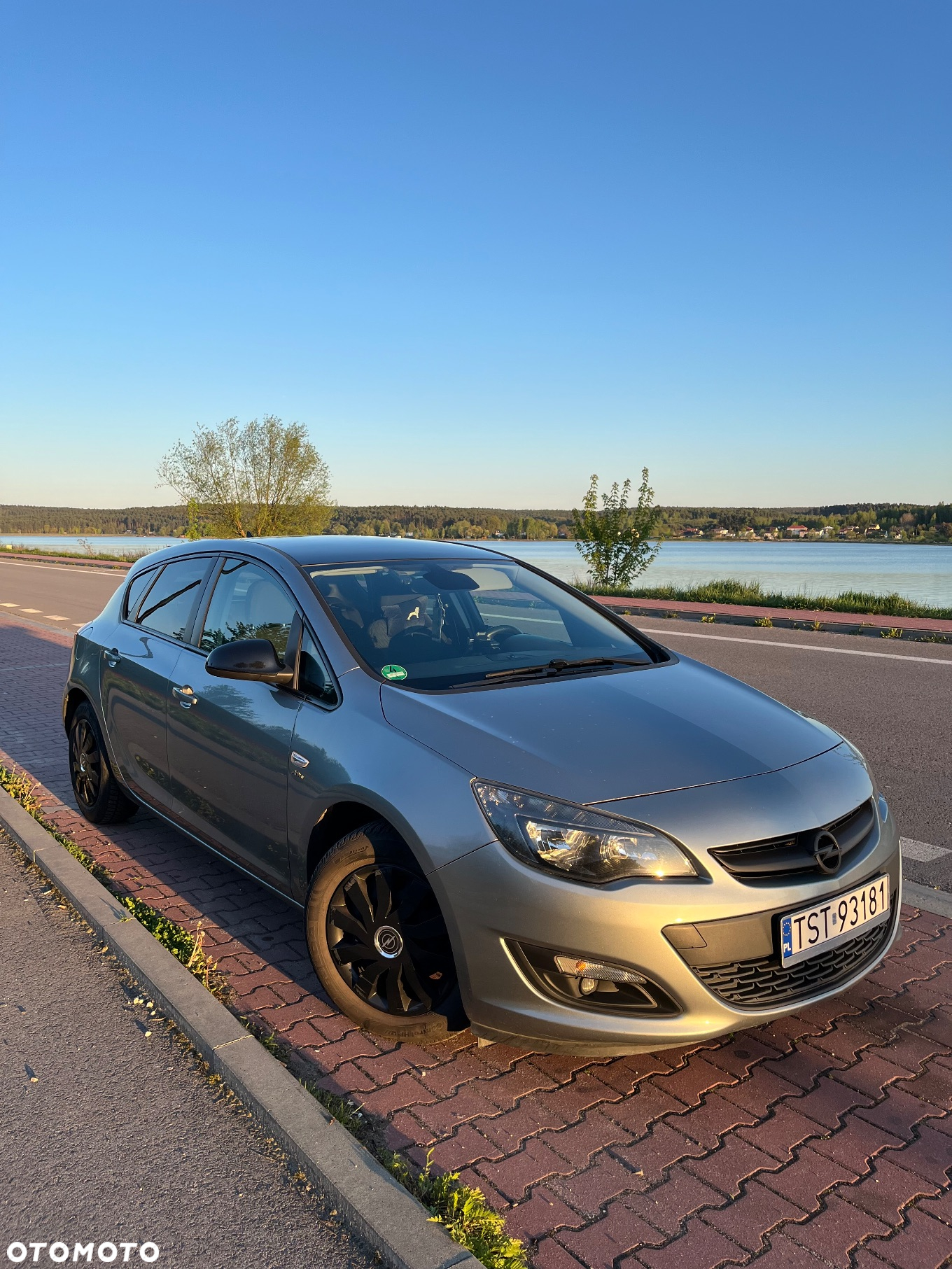 Opel Astra IV 1.4 T Active - 9