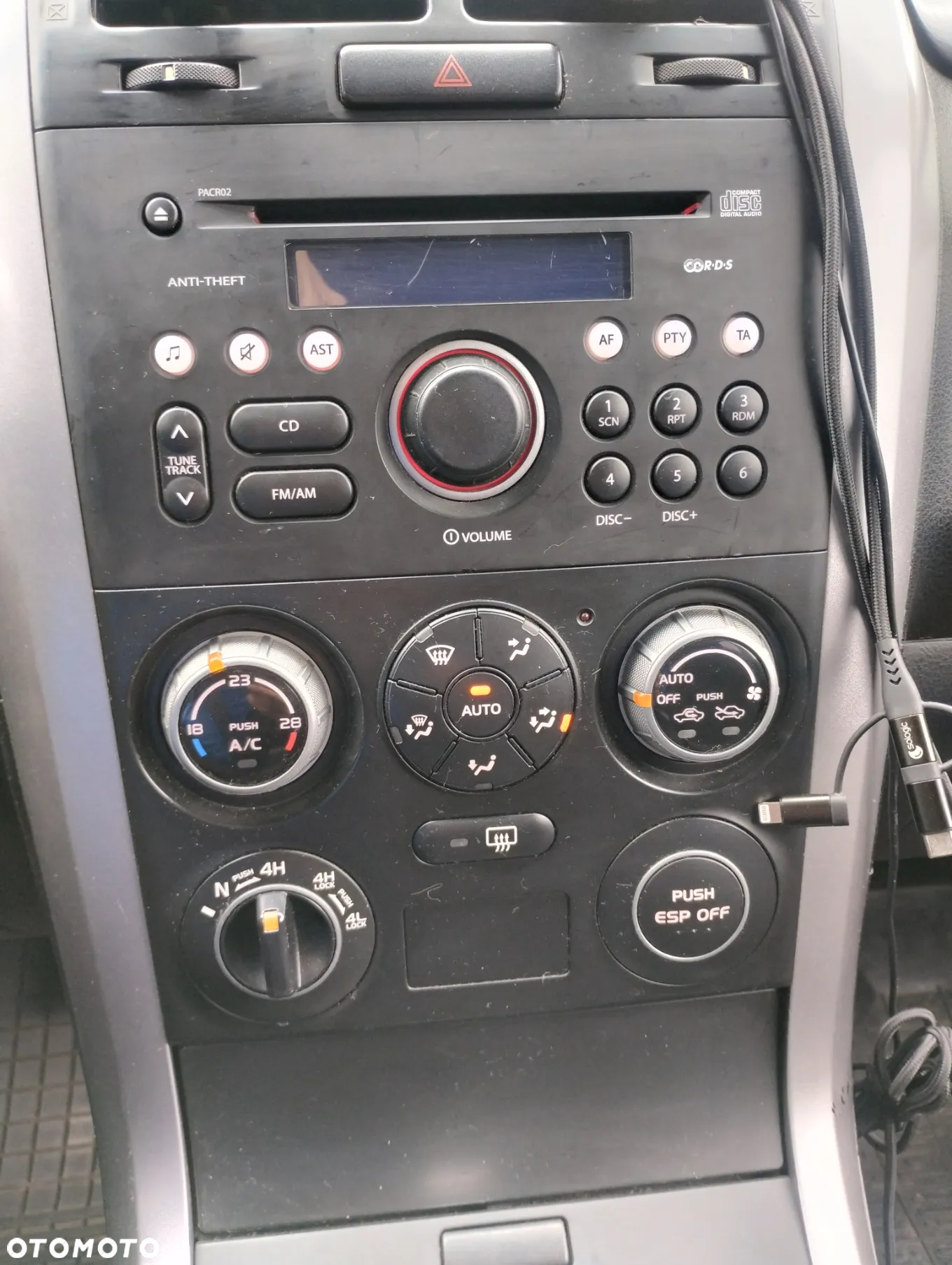 Suzuki Grand Vitara 2.0 - 6