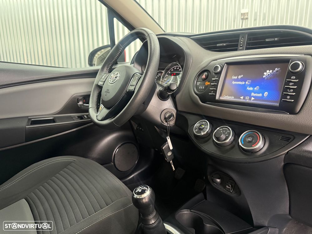 Toyota Yaris 1.0 VVT-i Comfort Plus - 17