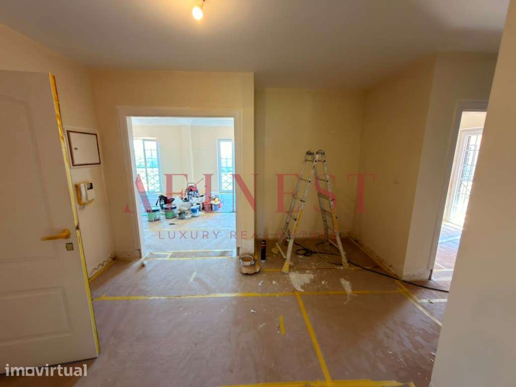 T4 NA QUINTA DA BELOURA TOTALMENTE REMODELADO - Grande imagem: 4/30