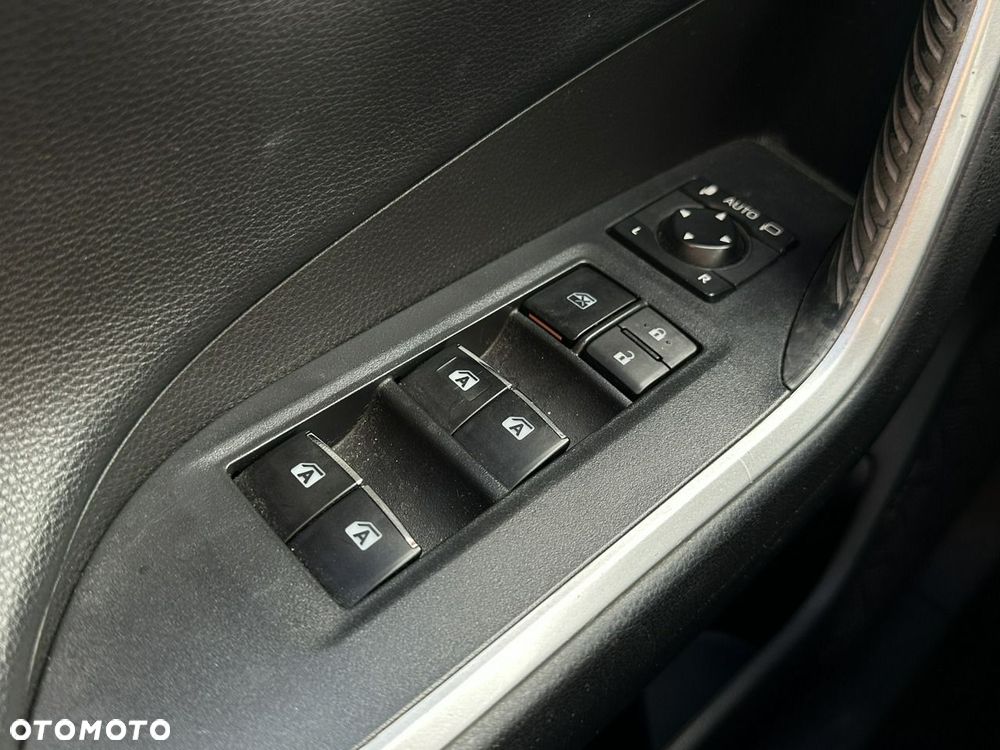 Toyota RAV4 - 21