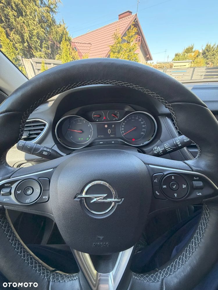 Opel Grandland X 1.6 T Ultimate S&S - 9