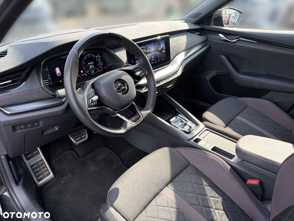 Skoda Octavia 2.0 TDI RS DSG - 11