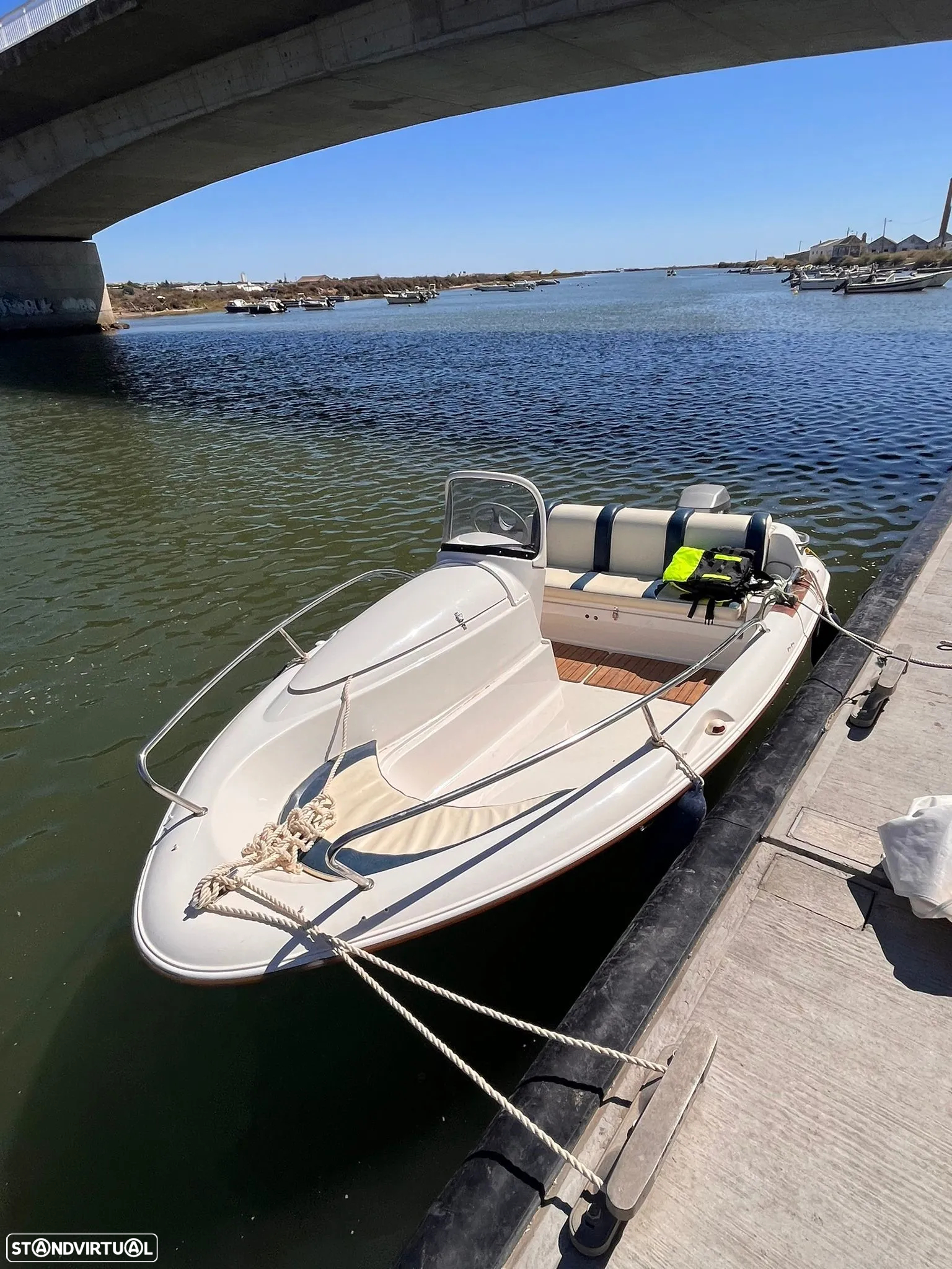 Quicksilver 425 Commander - 2