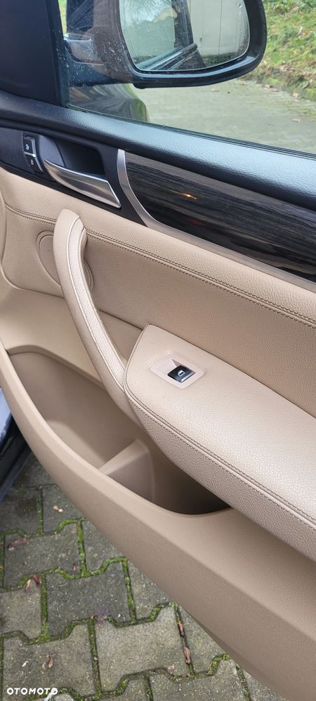 BMW X4 xDrive20d - 27