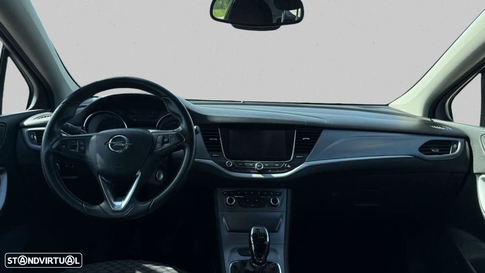 Opel Astra 1.6 D (CDTI) Dynamic - 4