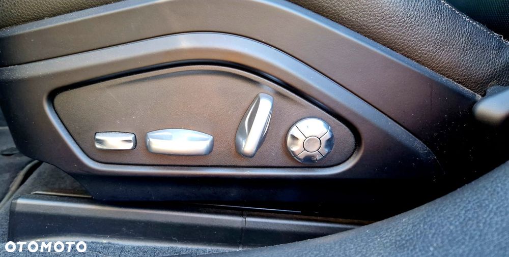 Porsche Panamera 4 - 15