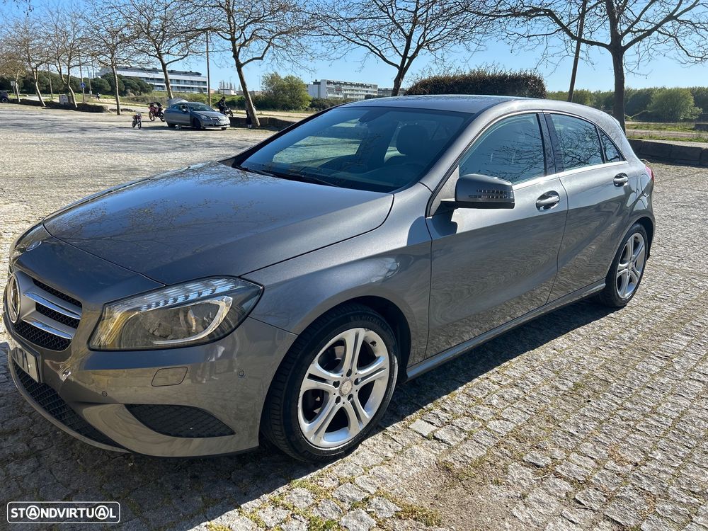 Mercedes-Benz A 180 CDI (BlueEFFICIENCY) Urban - 1