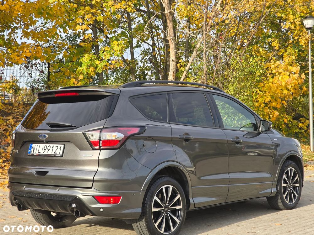Ford Kuga 1.5 EcoBoost 2x4 ST-Line - 41