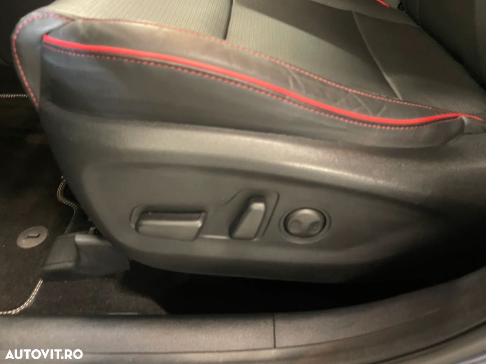 Kia Sportage 2.0 CRDI AWD Eco-Dynamics+ (48V M-H) Aut. GT LINE - 15