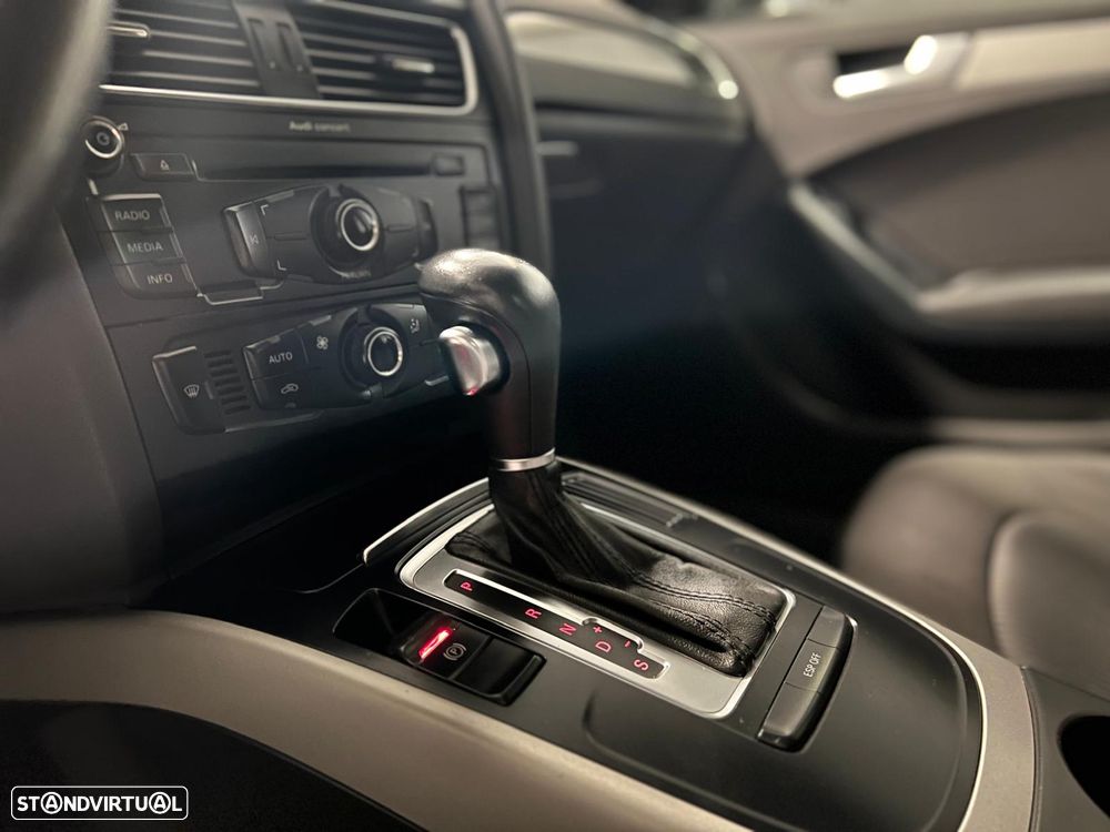 Audi A4 Avant 2.0 TDI Multitronic - 13