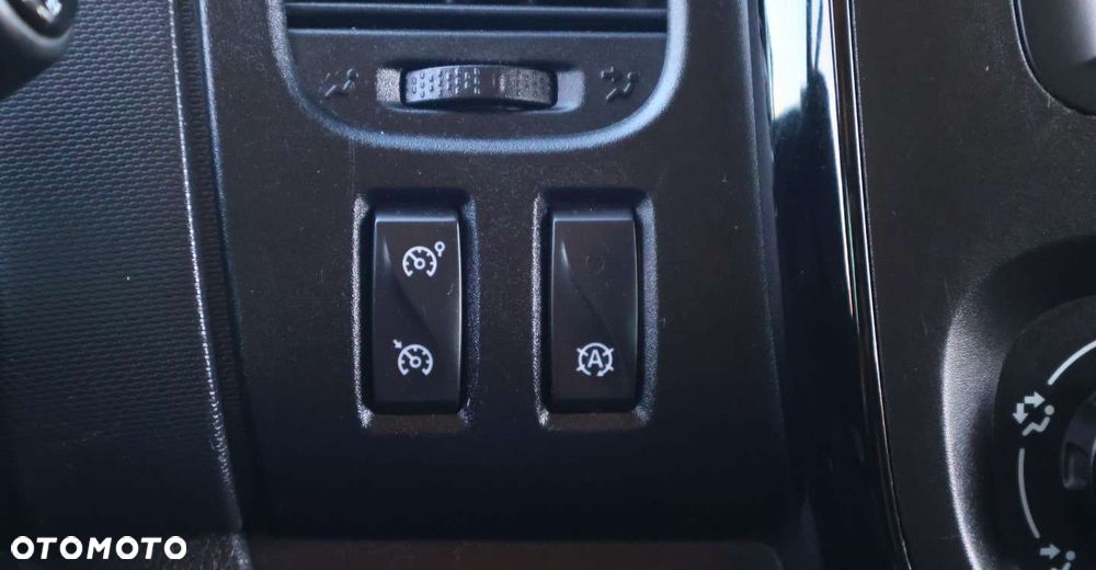 Opel Vivaro - 31