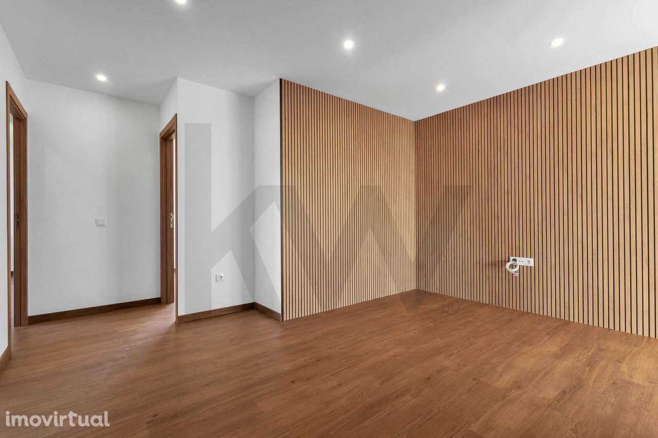 Apartamento T3 Renovado em Paredes - Grande imagem: 3/24