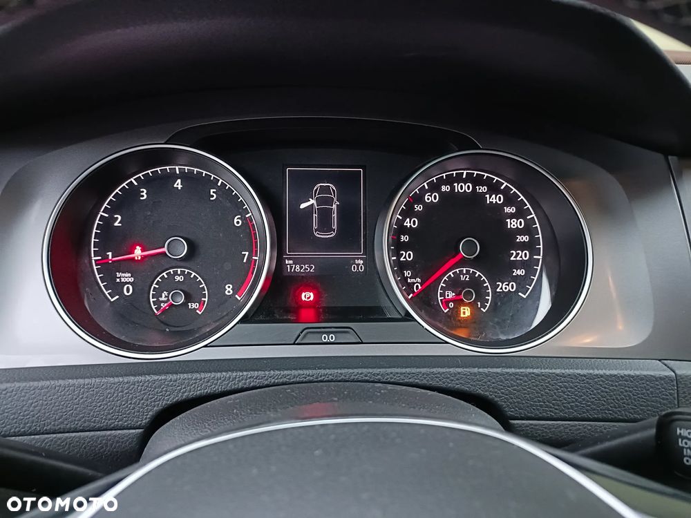 Volkswagen Golf 1.4 TSI BlueMotion Technology Lounge - 13