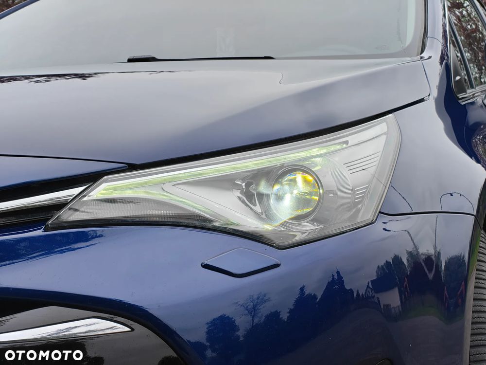Toyota Avensis 1.8 Selection - 14