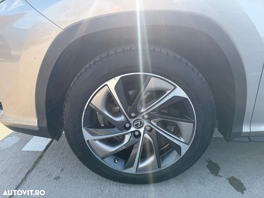 Lexus Seria RX 450h AWD Luxury - 32
