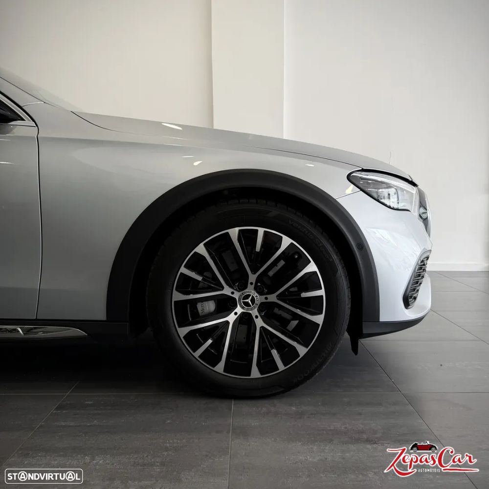 Mercedes-Benz E 300 de 4Matic All-Terrain - 5