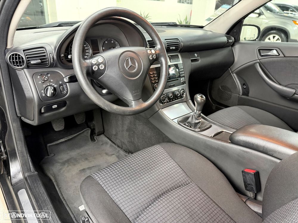 Mercedes-Benz C 220 CDi Sport Coupé Classic - 12