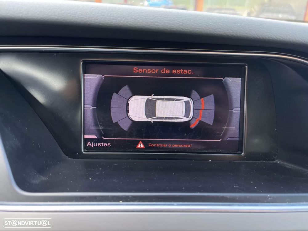 Audi A4 Avant 2.0 TDi - 16