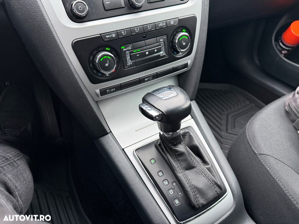 Skoda Octavia - 2