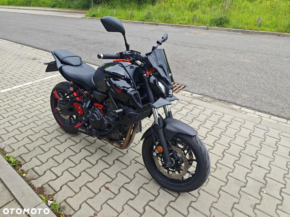 Yamaha MT - 6