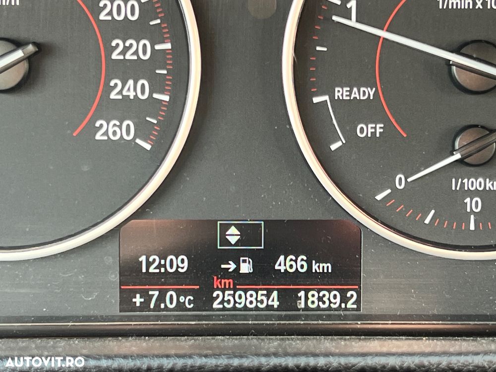 BMW Seria 3 316d - 10