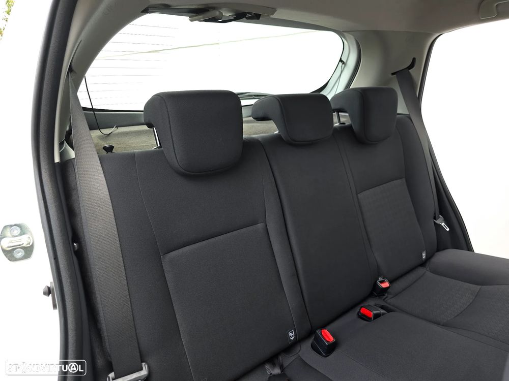 Toyota Yaris 1.0 VVT-i ACtive - 20