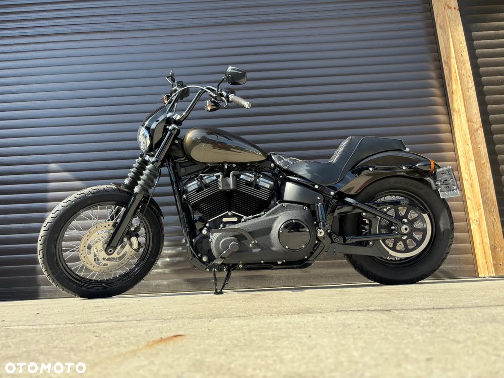 Harley-Davidson Softail - 9