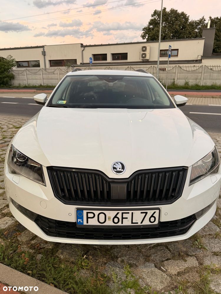 Skoda Superb 2.0 TDI Ambition DSG - 20