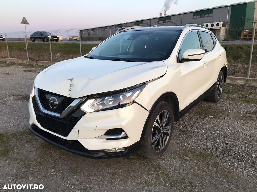Nissan Qashqai 1.6 DCI DPF Start/Stop tekna - 2