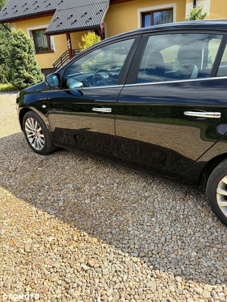 Fiat Bravo 1.4 T-Jet 16V Dynamic - 4
