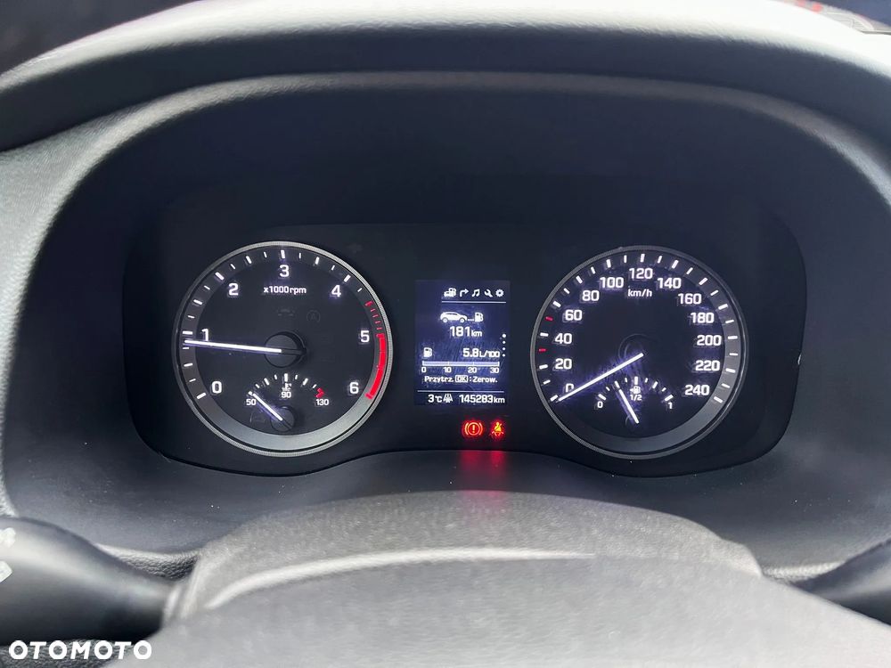 Hyundai Tucson blue 1.7 CRDi 2WD Style - 35